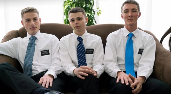 Sexo Gay Mormon - Irmão Sorensen, Garrett & Xanders - Bareback - Putinh...